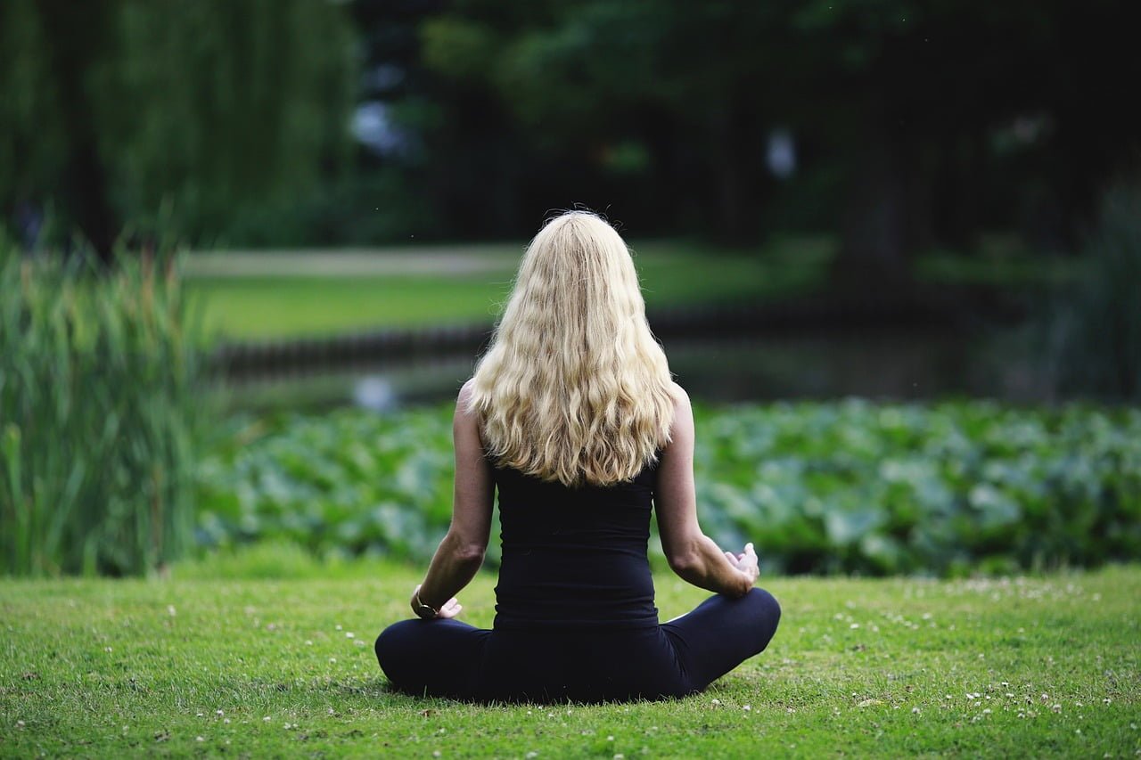 Guía para la Meditación: Cómo Calmar la Mente y Reducir el Estrés